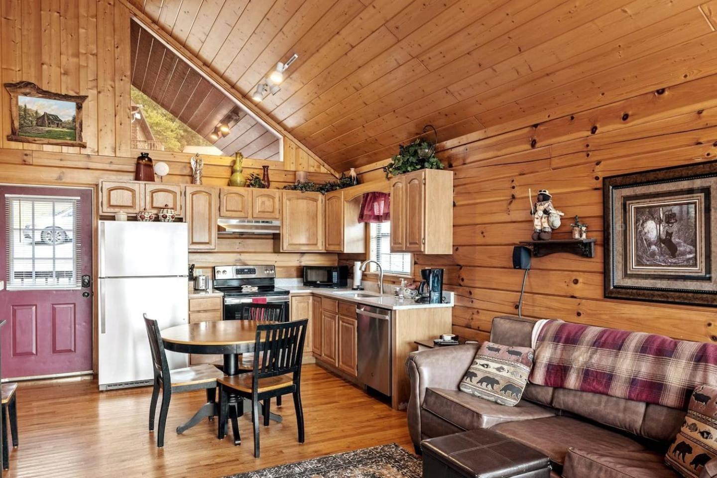 Views I Mins To Dollywood I Hot Tub I Pool Table Villa Sevierville Luaran gambar