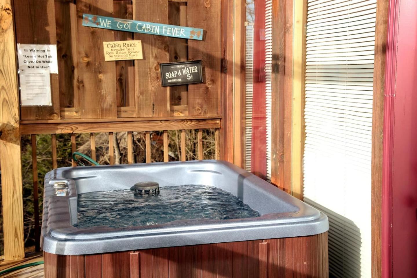 Views I Mins To Dollywood I Hot Tub I Pool Table Villa Sevierville Luaran gambar