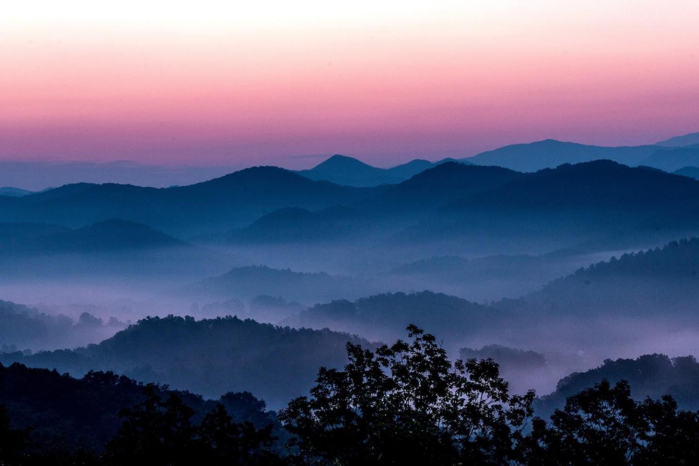 Views I Mins To Dollywood I Hot Tub I Pool Table Villa Sevierville Luaran gambar