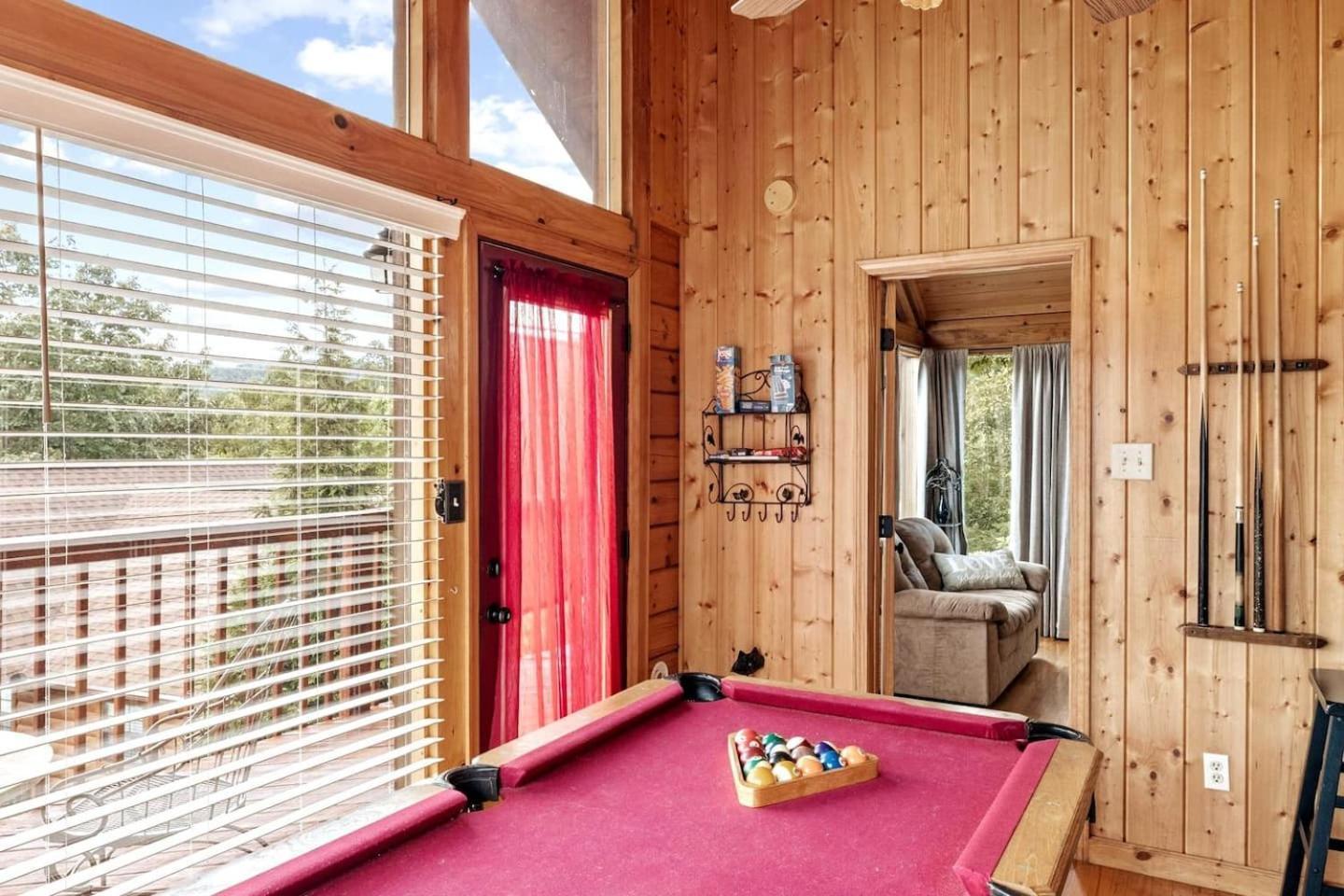 Views I Mins To Dollywood I Hot Tub I Pool Table Villa Sevierville Luaran gambar